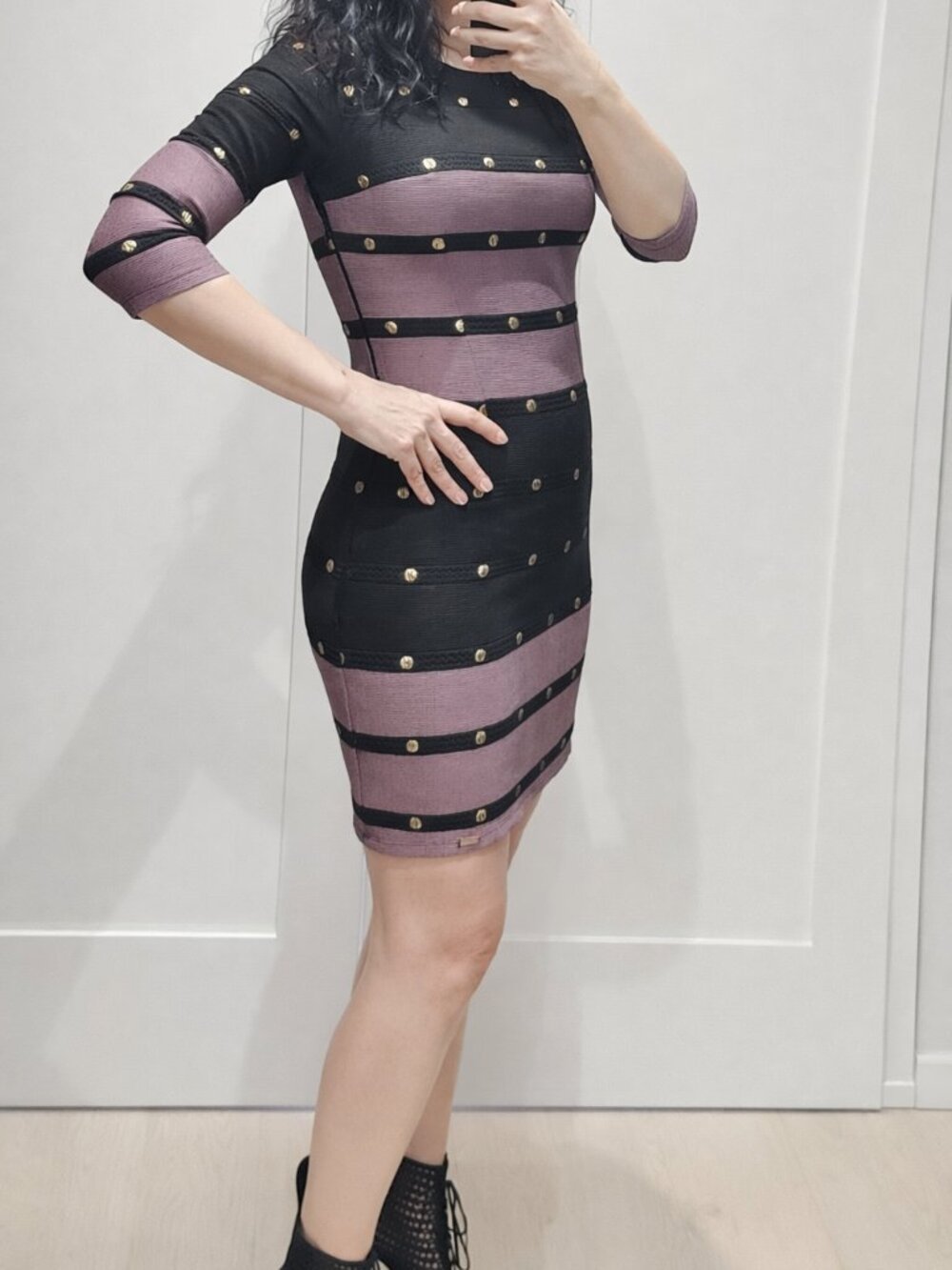 Biscuit Stretch Bodycon Dress • Size 2 • Comfortable + Sexy